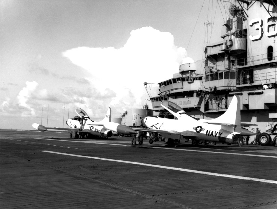T-1A USS Antietam CVS-36 NAN11-57