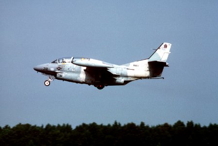 T-2C VF-43 taking off NAS Oceana 1989