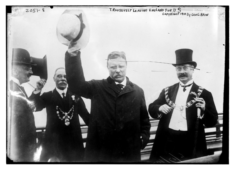 T. Roosevelt leaving England for U.S. LCCN2014688310