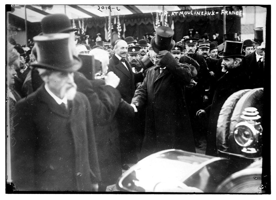 T.R. (Theodore Roosevelt) at Moulineaus - France LCCN2014688041