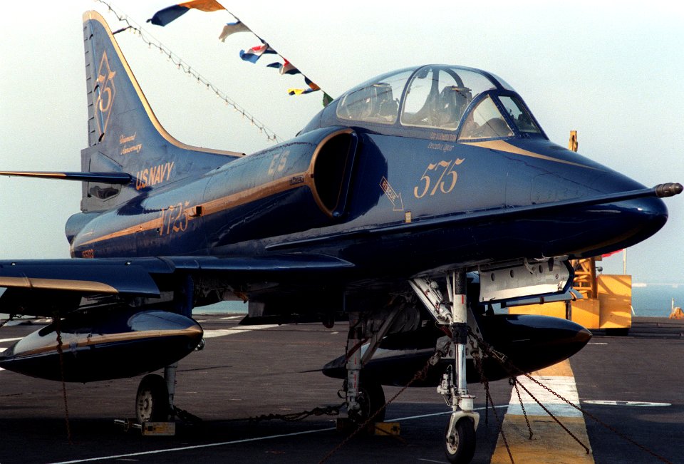 TA-4J VT-25 in diamond anniversary paint 1986