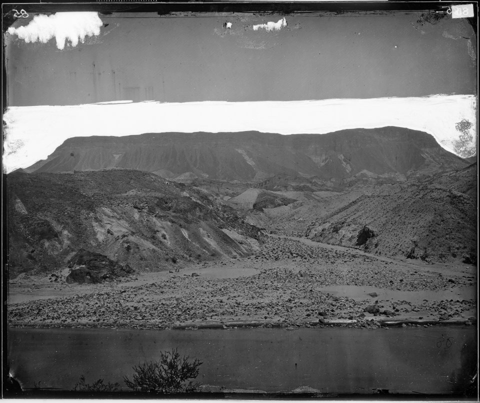 TABLE MOUNTAIN ABOVE BLACK CANYON, COLORADO RIVER - NARA - 524188