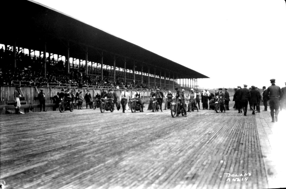 Tacoma Speedway Motorcycle race BOLANDA4219