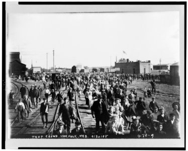Taft crowd, Norfolk, Neb., 9-30-08 LCCN97511081