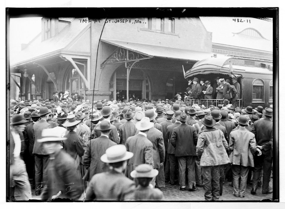 Taft at St. Joseph, Mo. LCCN2014682274