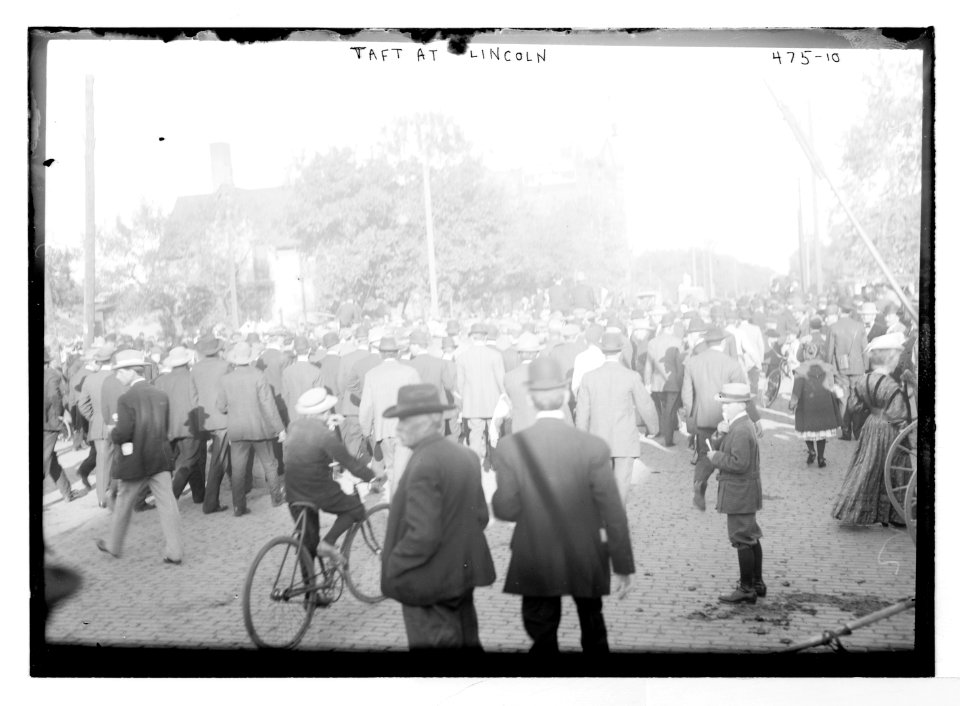 Taft at Lincoln LCCN2014682213