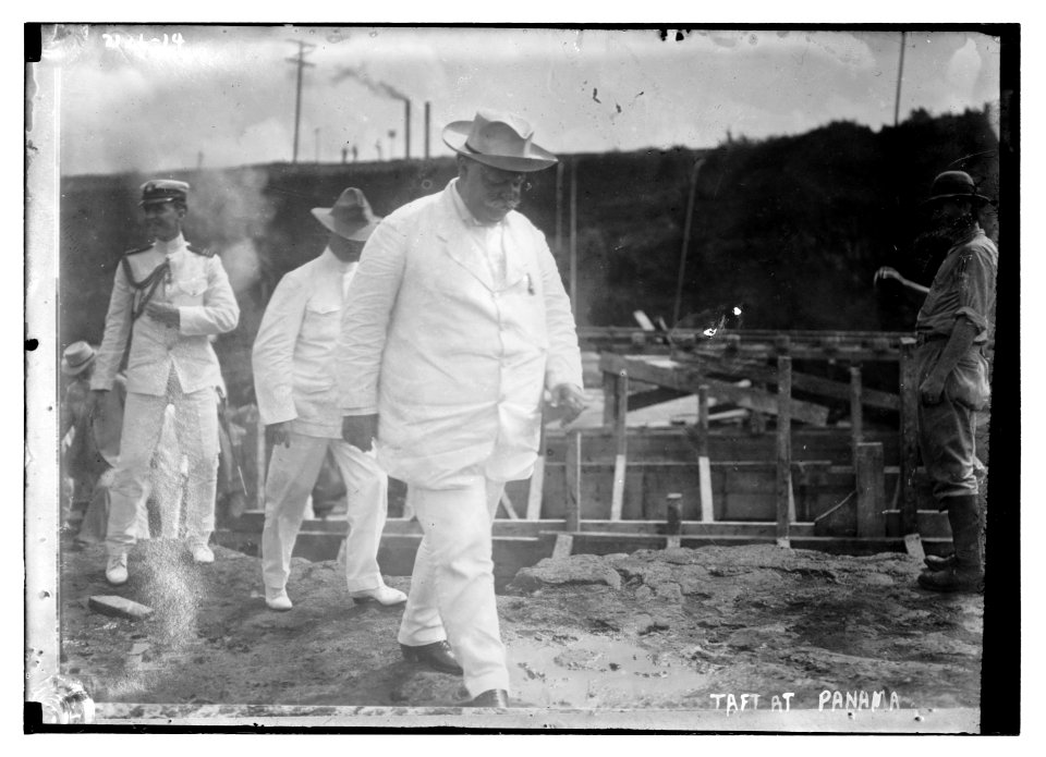 Taft at Panama LCCN2014688896