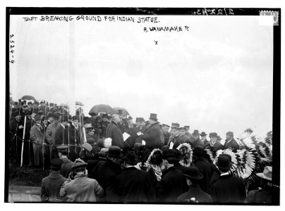 Taft breaking ground for Indian Statue. R. Wanamaker LCCN2014691042