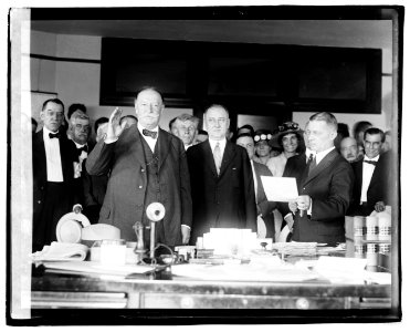Taft swearing in LOC npcc.04532