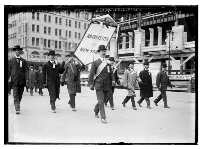 Taft parade, Architects Division, H.V.B. Magonigle (i.e. McGonigle), Marshal (New York) LCCN2014682890