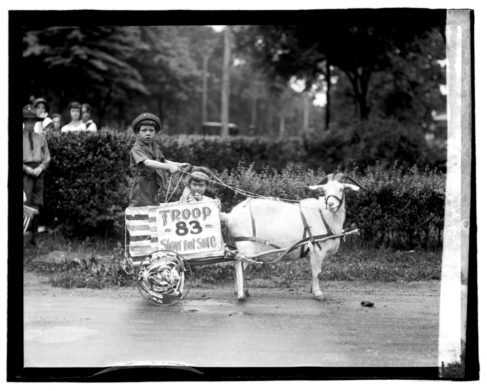 Takoma Pk., July 4th celebration, (7-4-22) LOC npcc.06628