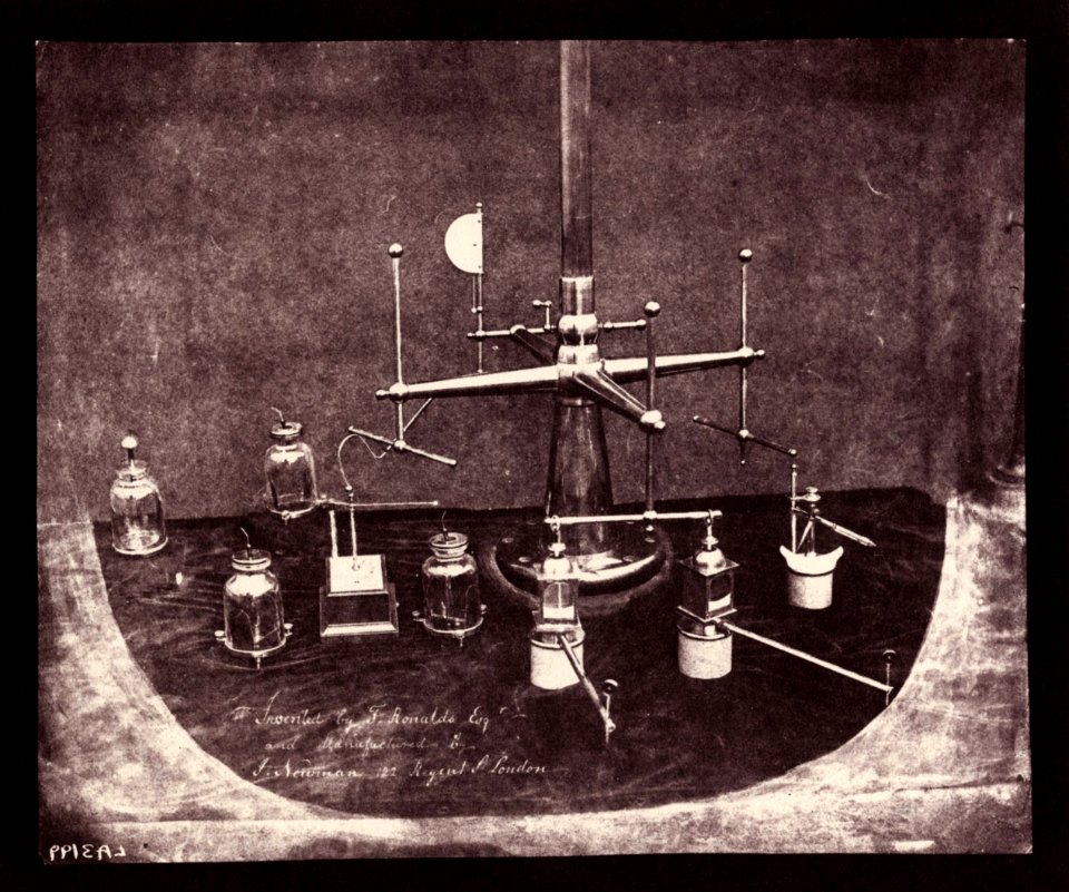 Talbot, William Henry Fox - Wissenschaftliche Instrumente von Newman and Co (Zeno Fotografie)