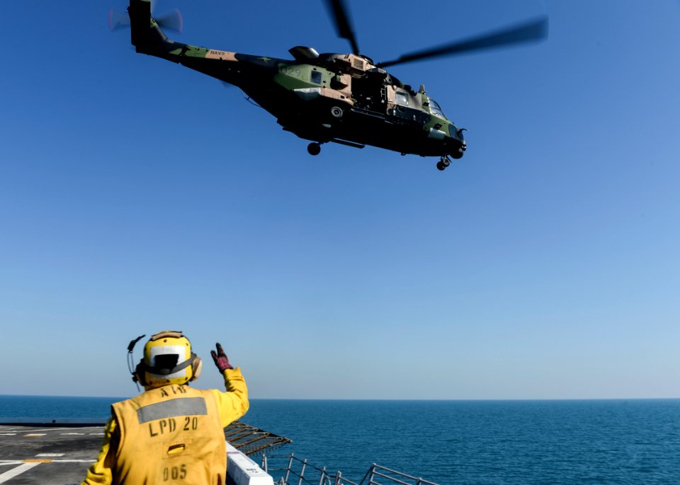 Talisman Sabre 2015 150712-N-TW634-271