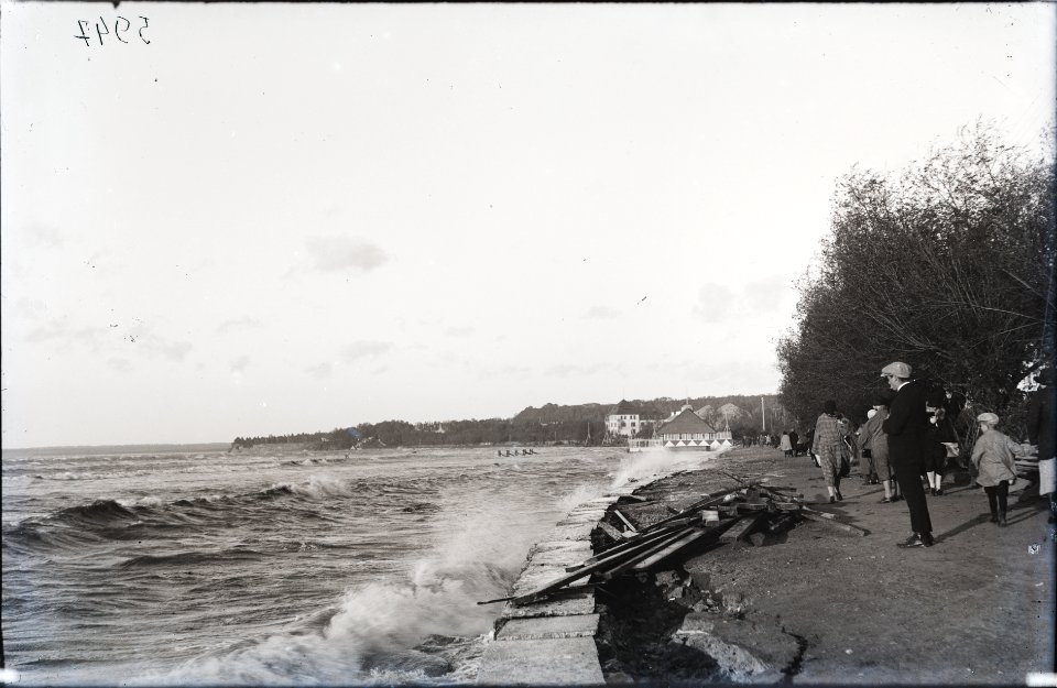 Tallinn, Kadriorg. Vaade mererannale, AM N05947
