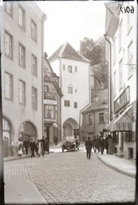 Tallinn, Pikk tänav, vaade Pika jala väravatorni suunas, AM N06017