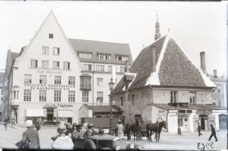 Tallinn, Raekoja plats. Vaekoda, taga Jegorovi maja, AM N05963