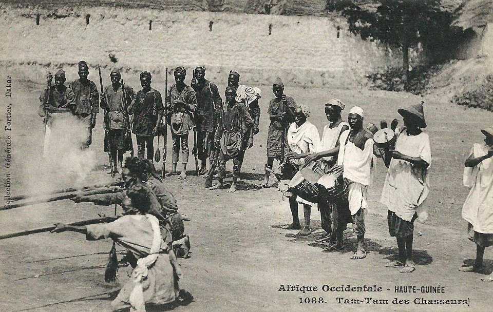 Tam-tam des chasseurs (Guinée)