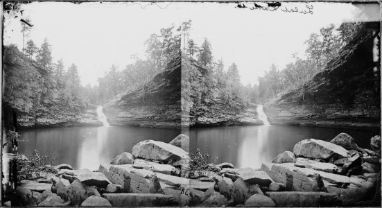 Tallulah Lake and Falls, Lookout Mountain, Tennessee - NARA - 529871