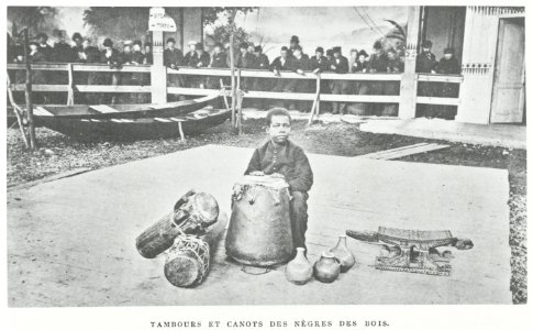Tambours et canots des Nègres des Bois, 1883