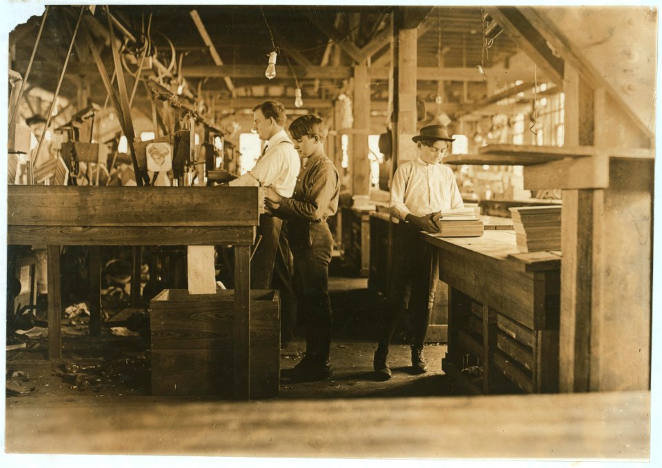 Tampa Cigar Box Factory, Tampa, Fla. Found 10 small boys and girls. Work is slack now. Bad reputation. Jan. 28, 1909. LOC cph.3a20822