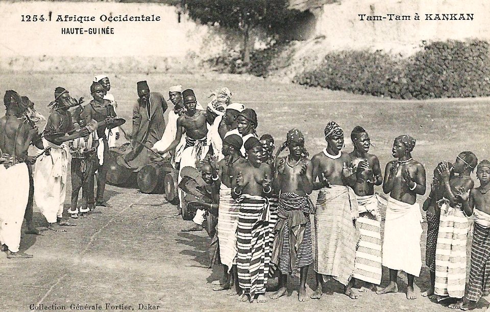 Tam-tam à Kankan (Guinée)