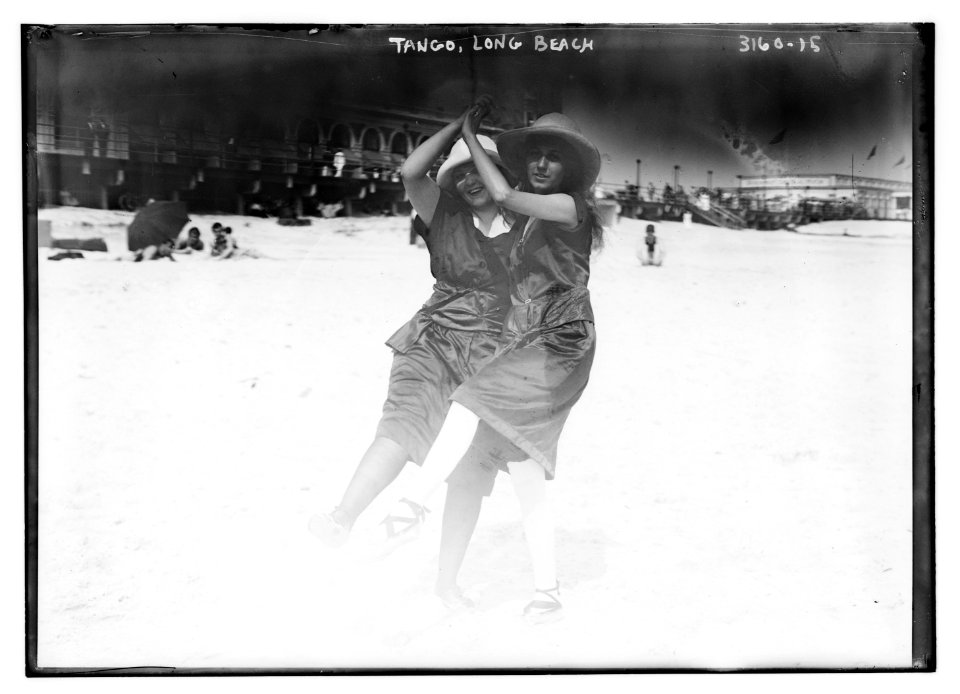 Tango, Long Beach LCCN2014696814