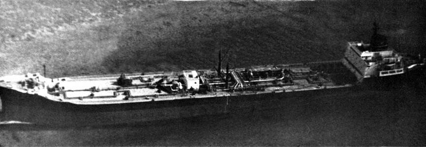 Tanker Falcon Lady aground in Triton Island in June 1972