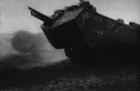 Tankgeschwader geht gegen die deutschen Linien