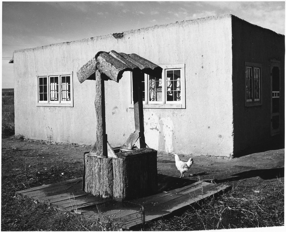 Taos County, New Mexico. Well with slant roof is common - NARA - 521951