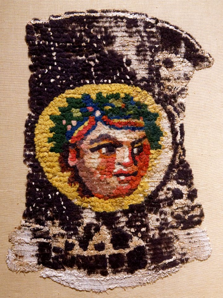 Tapestry Spring Louvre E26829