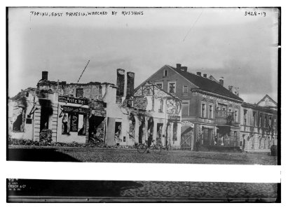 Tapiau, East Prussia, wrecked by Russians LCCN2014698716