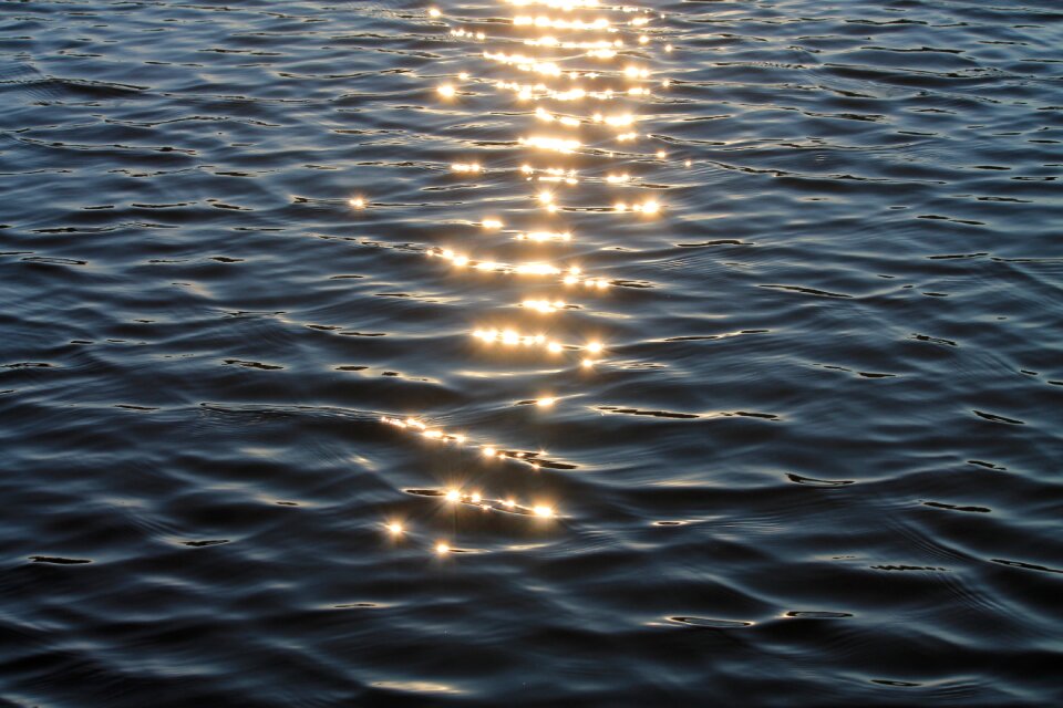 Reflection sunbeam structure photo