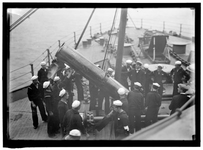 TARGET PRACTICE. TORPEDOES LCCN2016864995