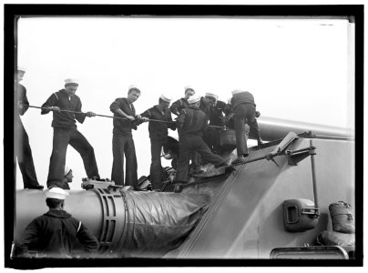 TARGET PRACTICE. CLEANING 12' GUN LCCN2016864989