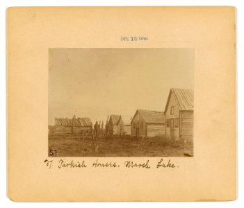 Tarkish houses, Marsh Lake LCCN2005680657