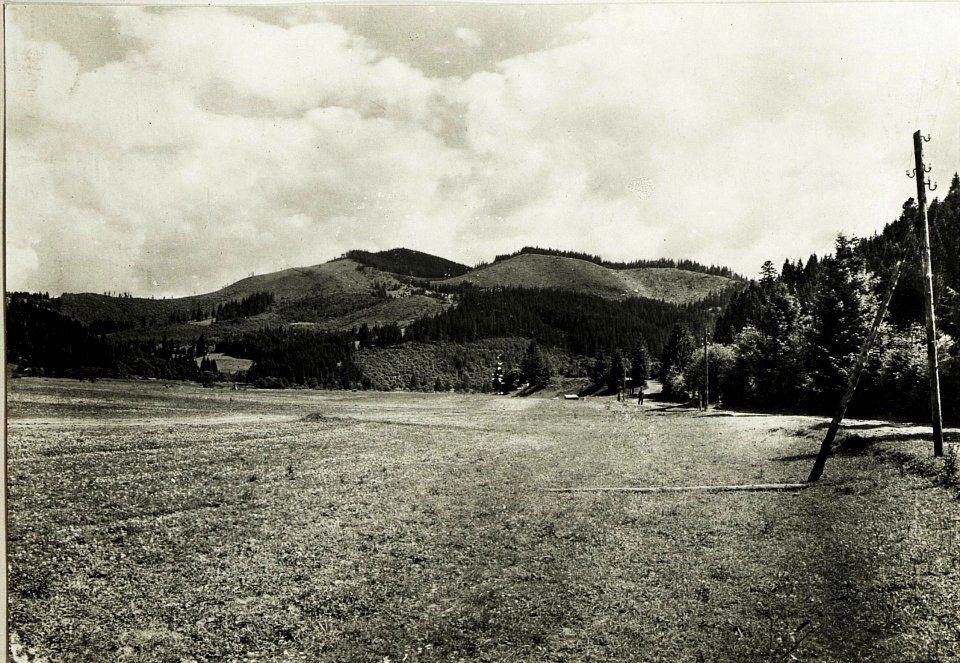 Tatarowska. Blick auf eigene Stellung aus dem Oportal südlich Tuchla. (BildID 15430932)
