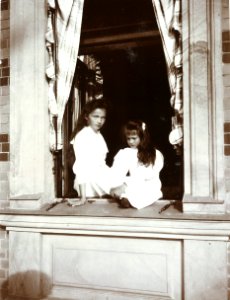 Tatiana and Anastasia Nikolaevna at the Lower dacha in Peterhof