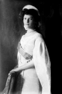 Tatiana in court gown 1910