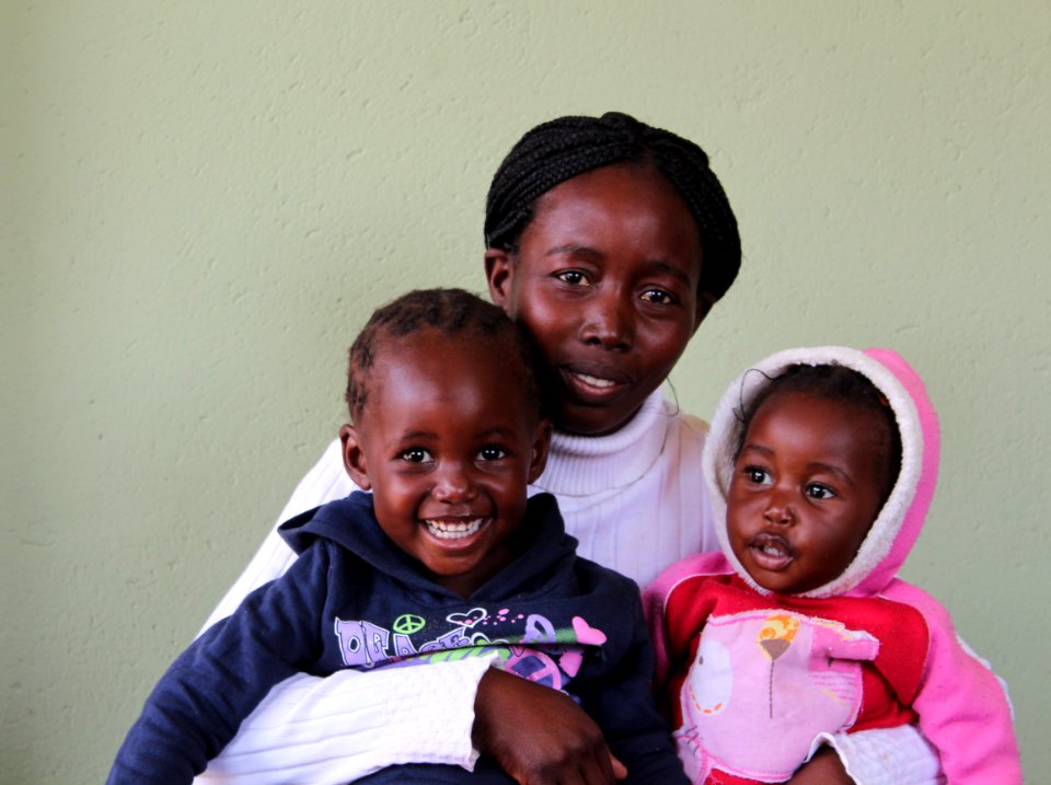 TB patient in Mutare, Zimbabwe (36938574152)