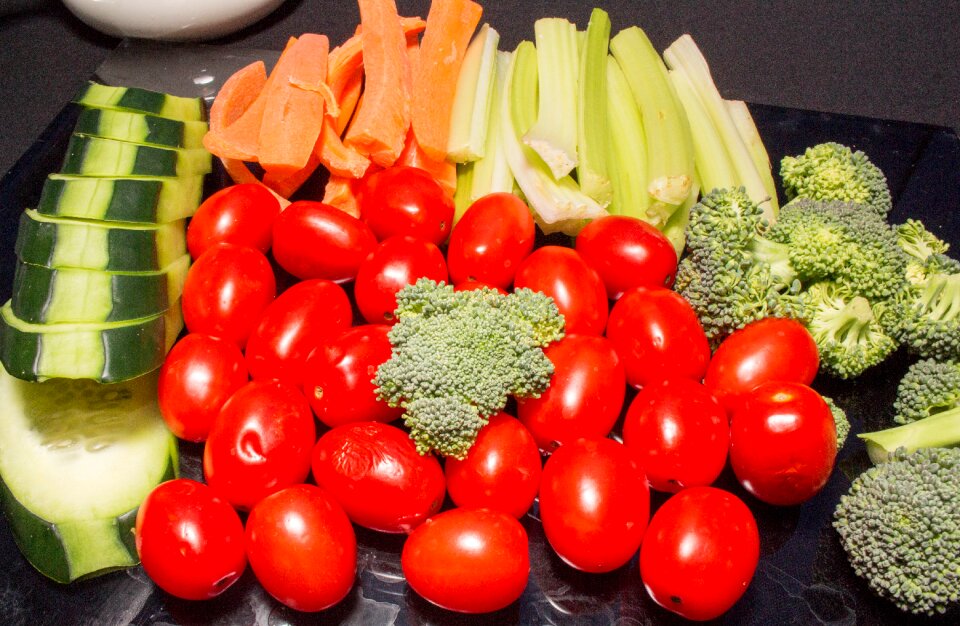 Healthy broccoli tomato