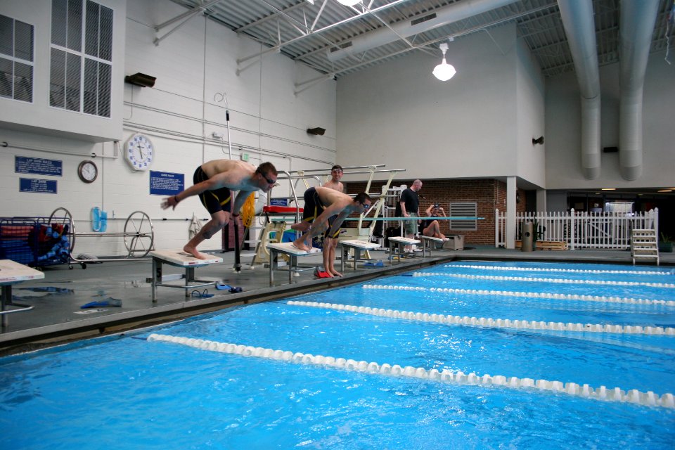 Team Navy and Coast Guard Warrior Athletes Train for 2012 Warrior Games 120426-N-WX111-091