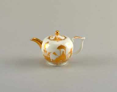 Teapot And Cover (Germany), ca. 1726–30 (CH 18350523)