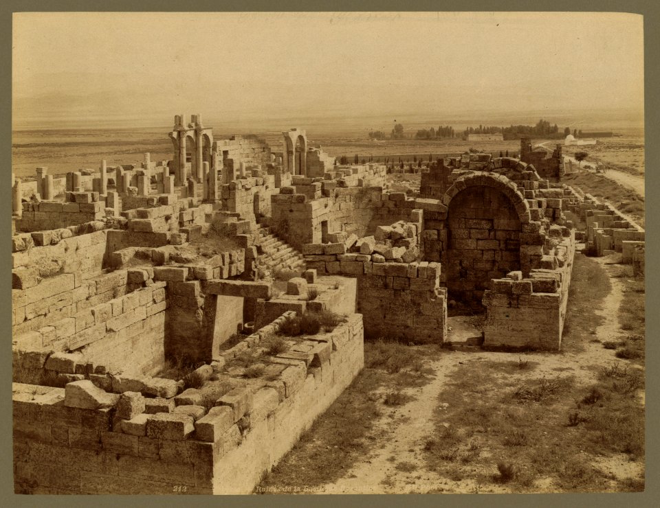 Tebessa. Ruines de la Basilique Byzantine - ND Phot. LCCN2004665055
