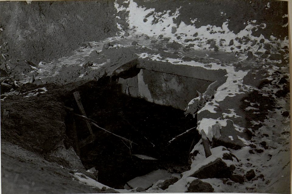 Technischer Kurs.Treffer im Minenbrunnen. (BildID 15663664)