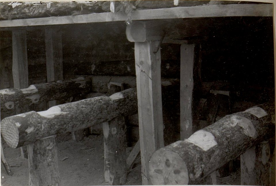 Technischer Kurs.Holzliegekasten 1.Linie Erdarbeit im Einbau. (BildID 15663552)
