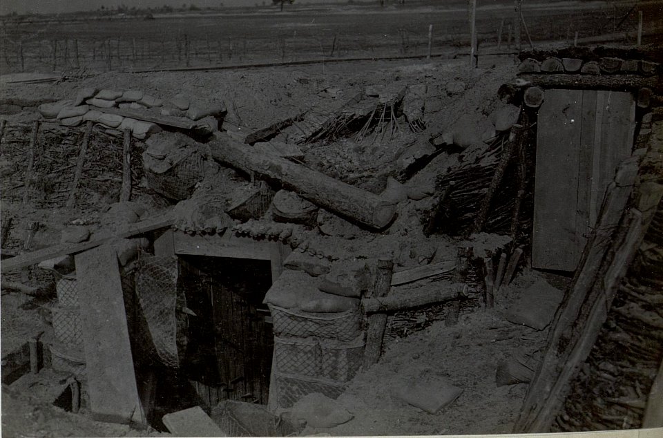 Technischer Kurs.Kaninchenloch, Traverse rechts Volltreffer (BildID 15663797)