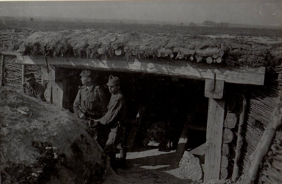 Technischer Lehrkurs Chelm.Erdförderung aus den Minenstollen. (BildID 15656387)
