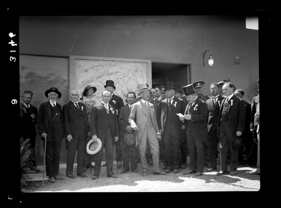 Tel Aviv. H.E. (i.e., His Excellency) the High Commissioner at the Levant Fair LOC matpc.15190