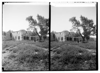 Temple area, Mosque of Omar (i.e., Dome of the Rock), etc. The 'Throne of Solomon,' a small mosque. LOC matpc.05051