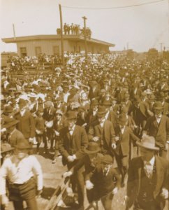 Temple, Texas, the town which commanded' the President's train to stop - greeting Pres. Roosevelt LCCN2013649470 (cropped)